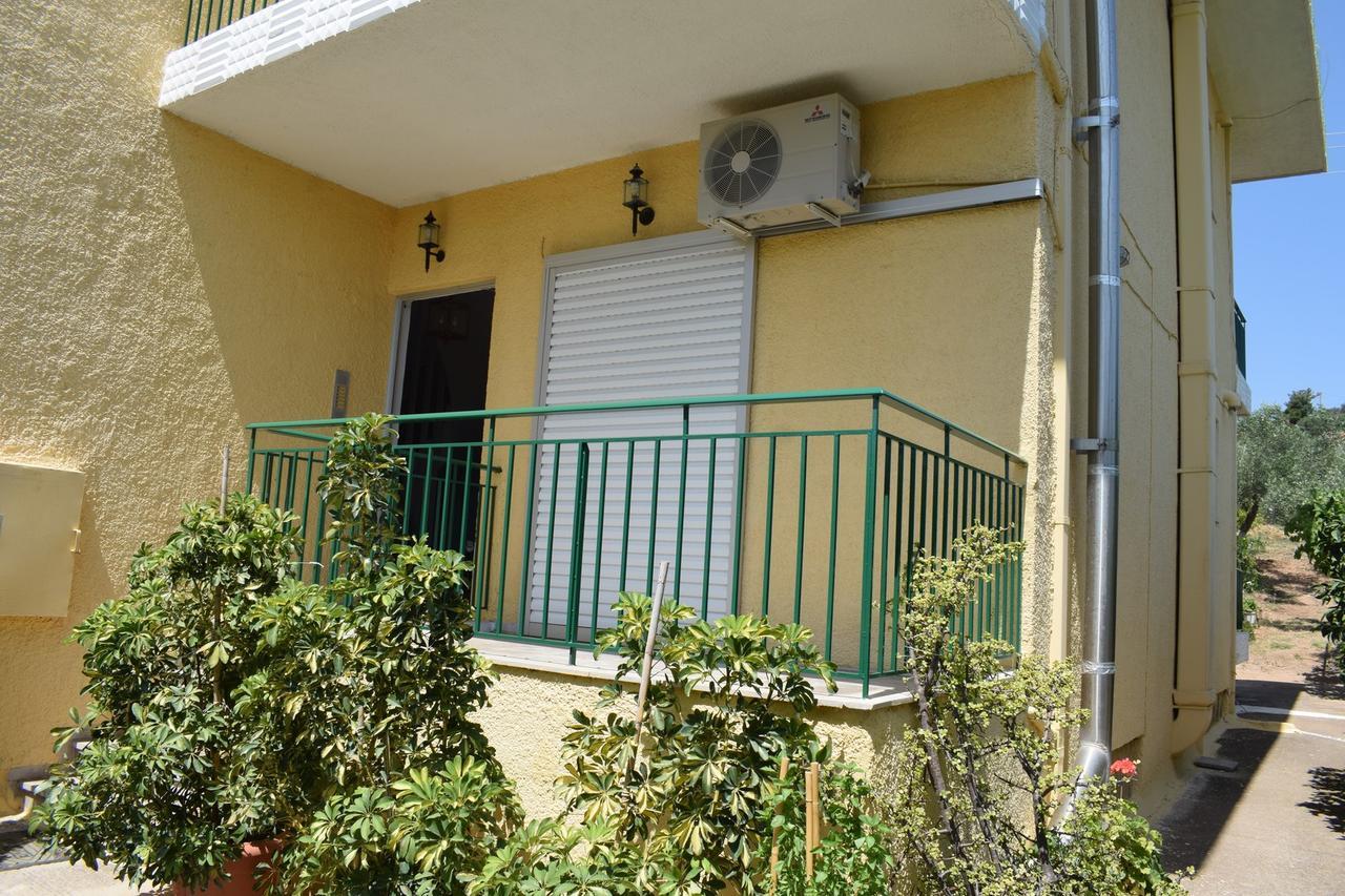 Apartments Rania Tolo Luaran gambar